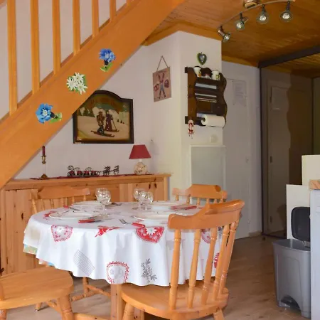 Apartment Duplex Montagnard Cosy Pour 6, Pres Des Pistes, Equipe Et Confortable A - Fr-1-498-31 Bernex