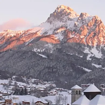 Apartment Duplex Montagnard Cosy Pour 6, Pres Des Pistes, Equipe Et Confortable A - Fr-1-498-31 Bernex